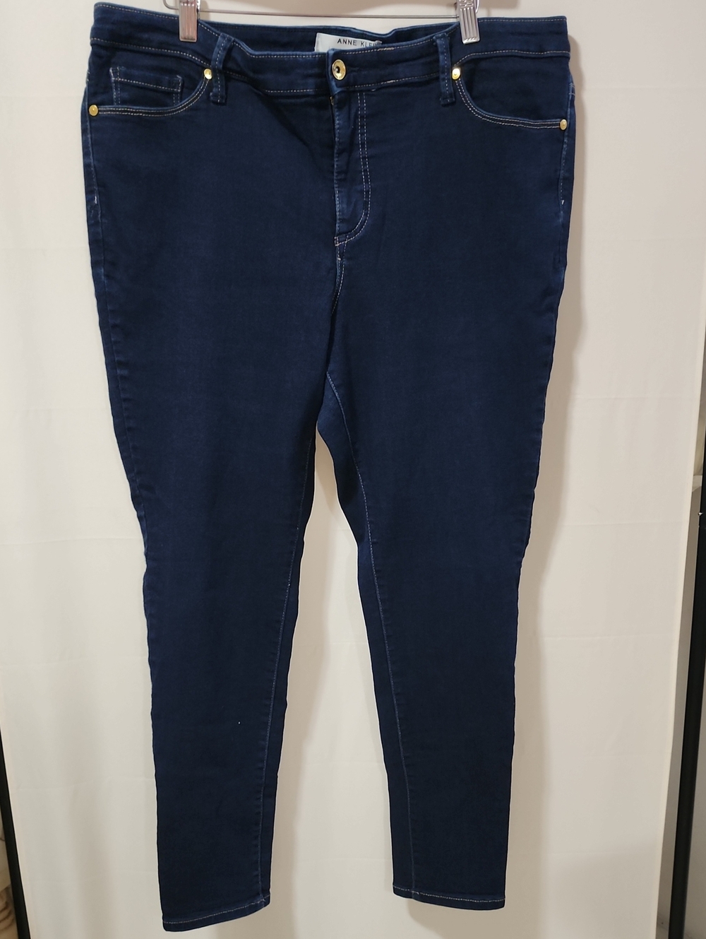 Anne Klein Ladies Skinny Jeans